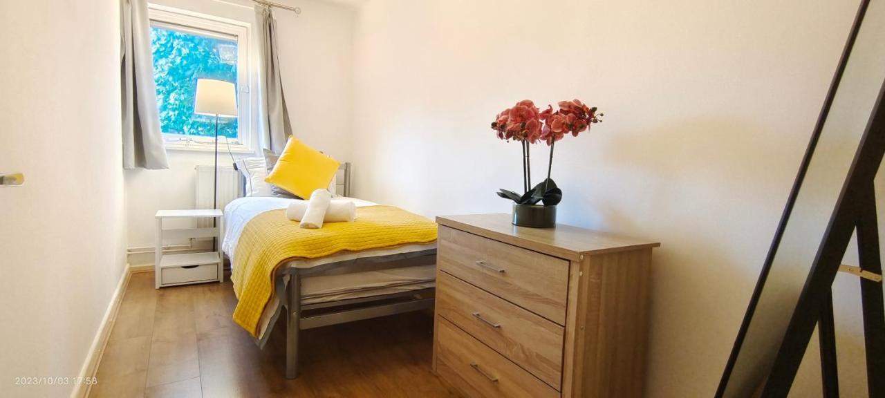 Clapham Garden Near Battersea Park Villa Лондон Екстериор снимка